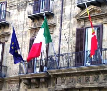 Finanziaria Regione siciliana, oggi Musumeci incontra i sindacati Finanziaria Regione siciliana, oggi Musumeci incontra i sindacati