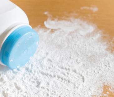 Talco killer: “Johnson & Johnson lo sapeva da 20 anni”