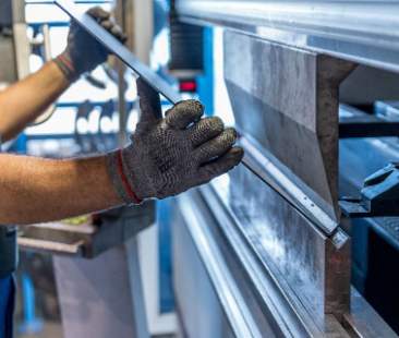 Mercato del lavoro: entro febbraio del 2019 i nuovi contratti si attesteranno a 1,1 milioni