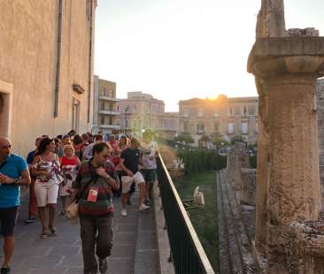 L’industria blu per risollevare la Sicilia non solo balneare, l’Etna come risorsa