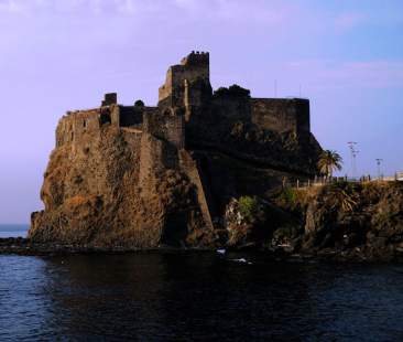 Raccolta differenziata, nel 2018 ad Aci Castello supera il 70% Raccolta differenziata, nel 2018 ad Aci Castello supera il 70%