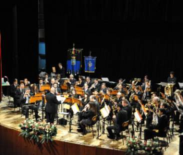 Teatri e bande musicali, arrivano i contributi