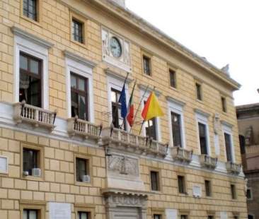 Palermo – Via al rimpasto, il sindaco Orlando cerca nuovo slancio