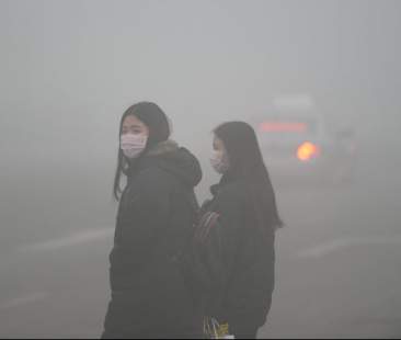Smog, variazioni climatiche ed effetto serra: Istituzioni e cittadini chiamati a trovare subito valide contromisure