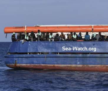 Sea Watch: il Garante per i detenuti, “È illecita detenzione”