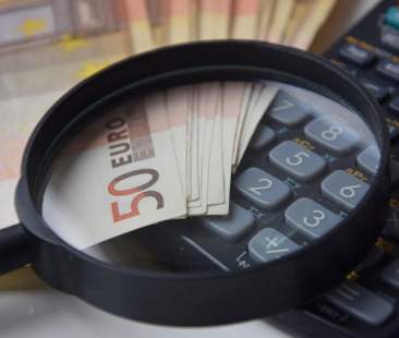 Italia in recessione tecnica, Boccia: “Aprite i cantieri”