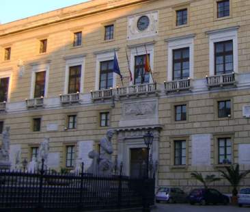 Palermo – La battaglia tra Orlando e tecnici Mef è ora pronta a traslocare in Tribunale Palermo – La battaglia tra Orlando e tecnici Mef è ora pronta a traslocare in Tribunale