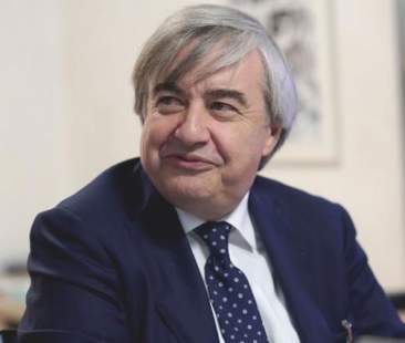 Basta con le demonizzazioni della libera professione dei medici