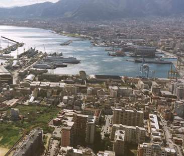 Trend di crescita costante per il porto di Palermo