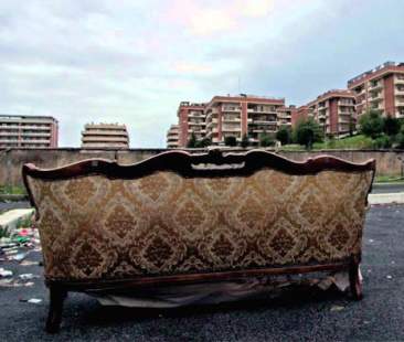 Periferie in stand-by: 220 mln congelati