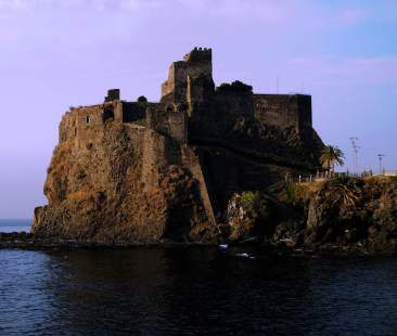 Catania – Spiagge sicure, Aci Castello tra le località beneficiarie