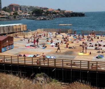 Catania – Solarium, obiettivo apertura a giugno, gara per Nautico, Europa agli sponsor