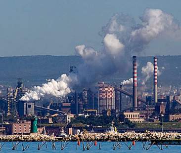 Siracusa – Istituzioni a confronto in Prefettura su problematiche del polo petrolchimico