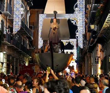 Palermo – Un Festino nel segno dell’inquietudine che punta al riscatto sociale dei detenuti Palermo – Un Festino nel segno dell’inquietudine che punta al riscatto sociale dei detenuti
