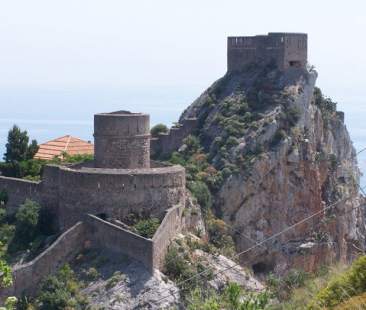 Messina – Taormina punta sull’aiuto dei privati per riqualificare palazzi e monumenti