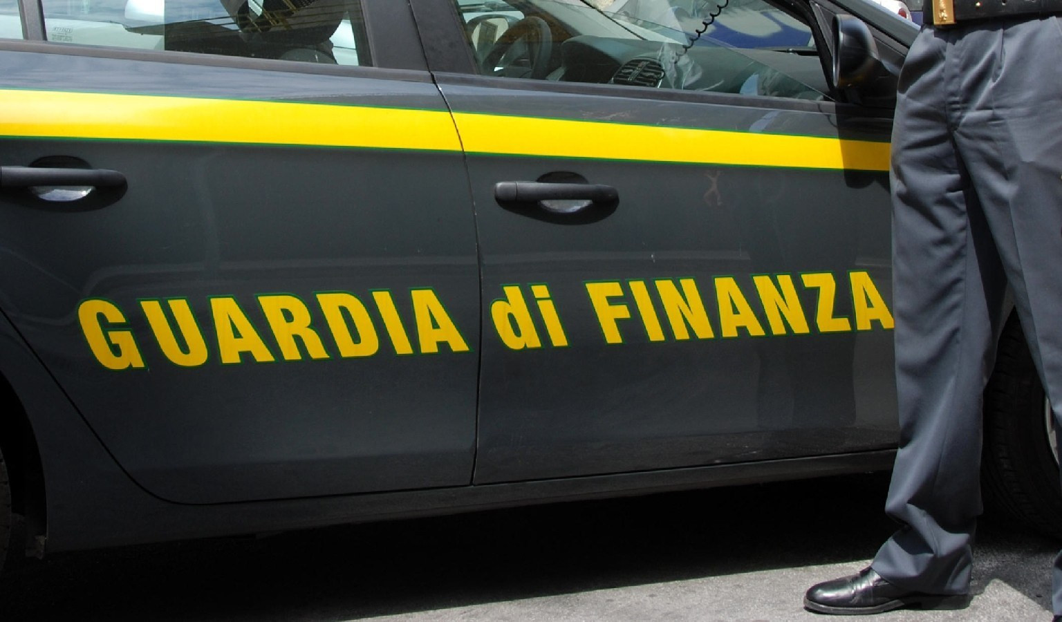 Gioco illegale e scommesse clandestine. Controlli della Gdf in tutta la provincia