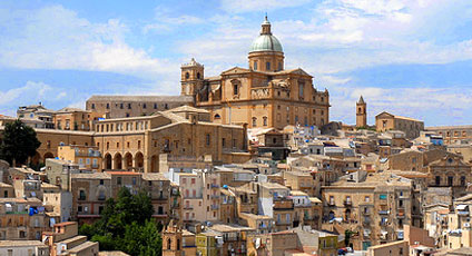 Difficoltà nella gestione dei Comuni. Dal sindaco Firetto timori per ulteriori tagli