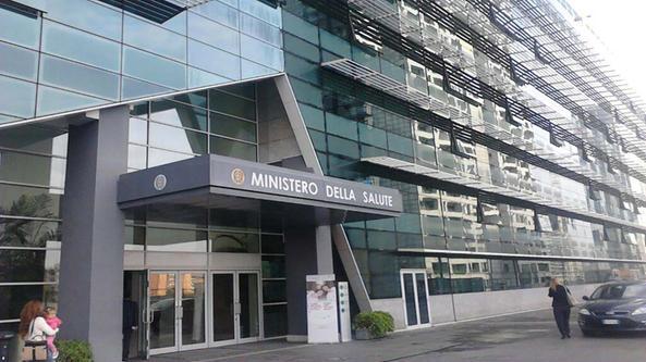 Legge su biotestamento “scatola vuota”, ministero della Salute viene diffidato