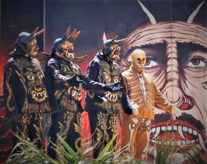 Pasqua in Sicilia: per la Resurrezione, diavoli e morte sono dietro l’altare Pasqua in Sicilia: per la Resurrezione, diavoli e morte sono dietro l’altare