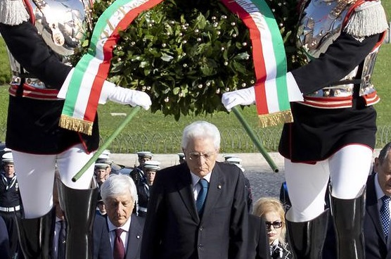 25 aprile: Mattarella, “Non dimenticare il sacrificio degli italiani morti per la libertà” 25 aprile: Mattarella, “Non dimenticare il sacrificio degli italiani morti per la libertà”
