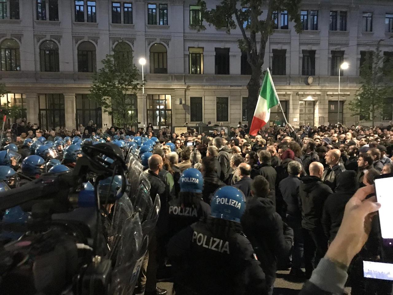 Estrema destra: nuova violenza, scontri con la polizia ieri a Milano