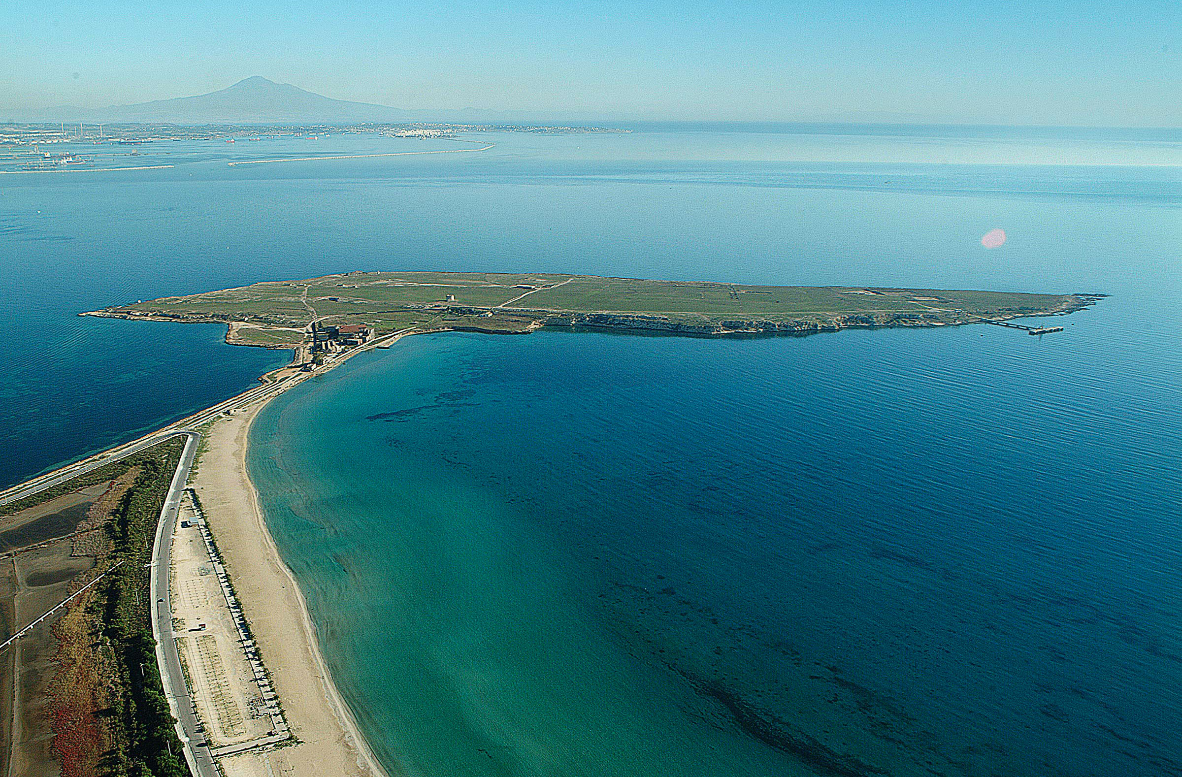Priolo Gargallo, comitato e consiglieri chiedono la bonifica della penisola Magnisi