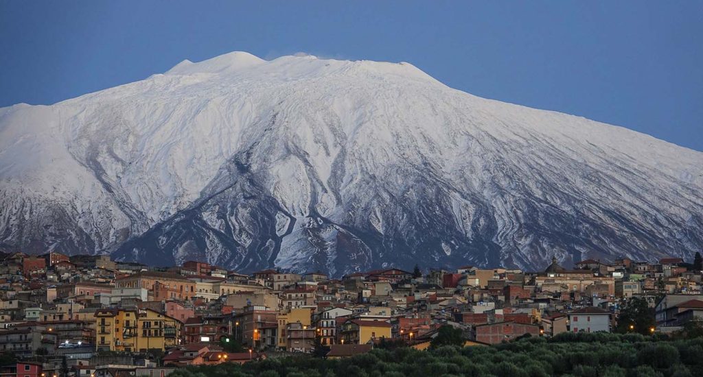 Bronte, sì alla ristrutturazione del campetto di via Omero