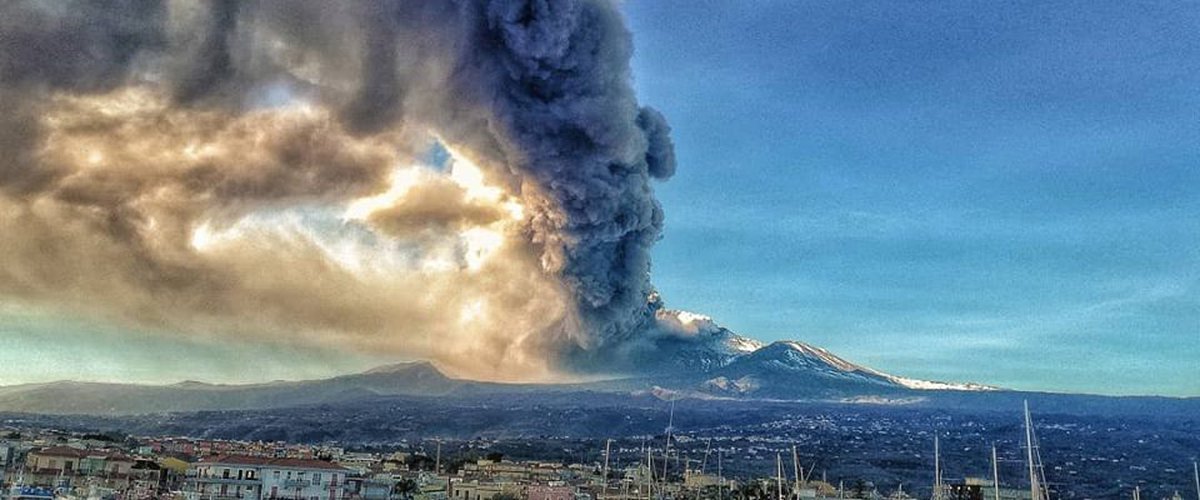 Eruzione interrotta, le scosse sismiche limiterebbero l’energia dell’Etna