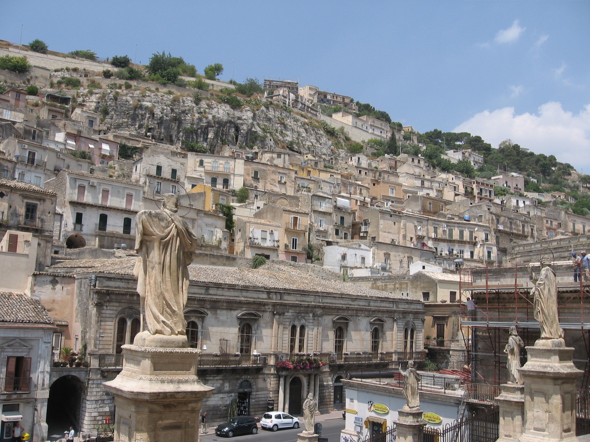 A Modica exploit di turisti: +30,96% di presenze riscontrate lo scorso anno A Modica exploit di turisti: +30,96% di presenze riscontrate lo scorso anno