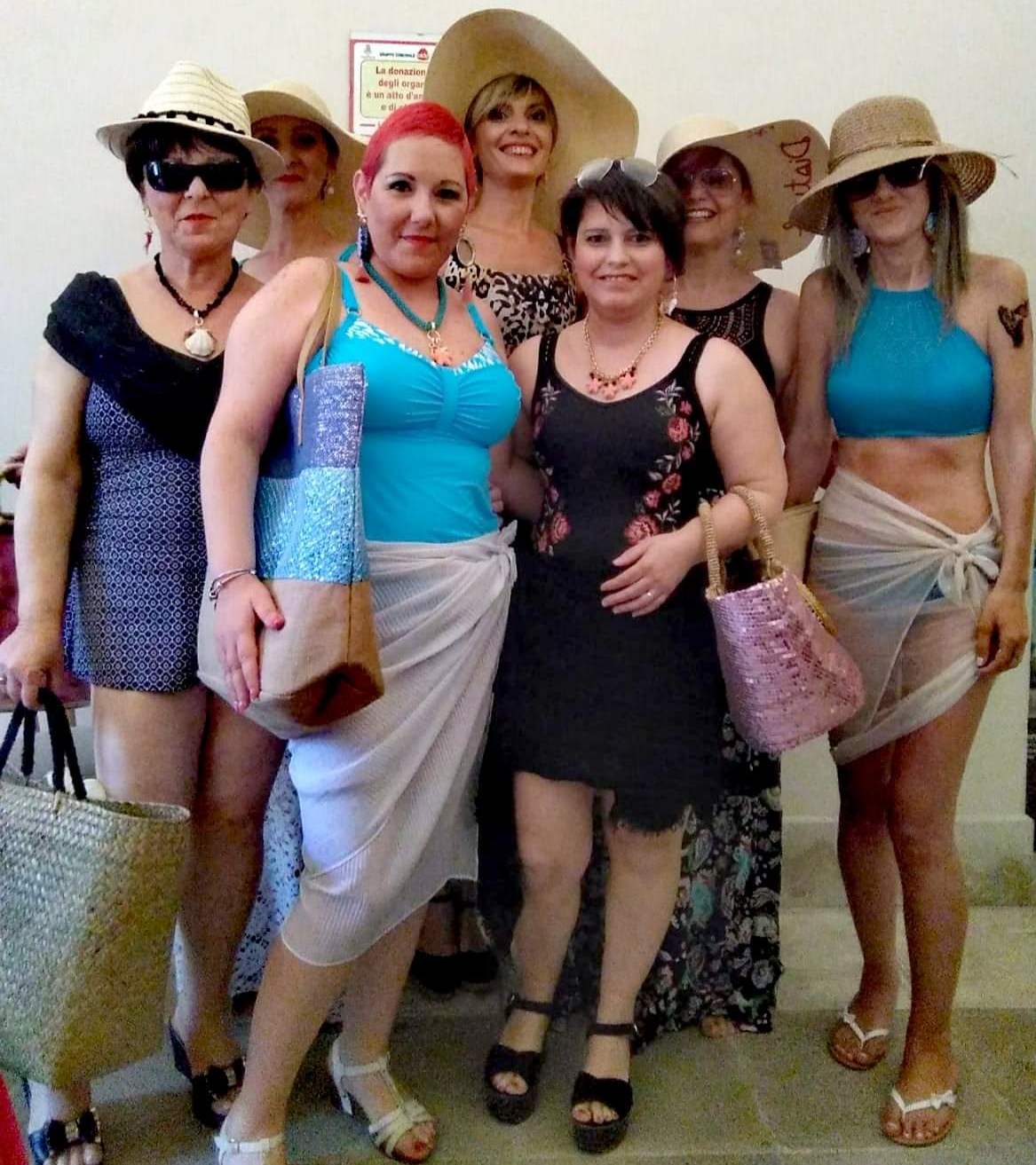 Sempre belle nonostante i segni del tumore, le donne operate al seno sfilano ad Avola Sempre belle nonostante i segni del tumore, le donne operate al seno sfilano ad Avola