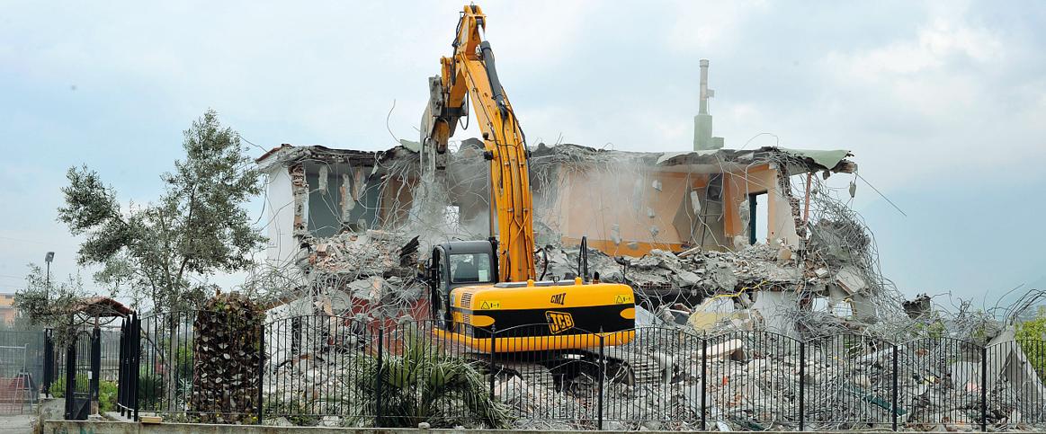 Avviate le demolizioni degli immobili abusivi a Bagheria