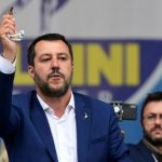 Salvini con il rosario: padre benedettino, “una sconcezza”