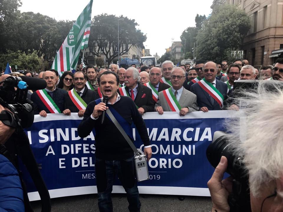 Ex Province: elezioni in ottobre, De Luca in sciopero della fame