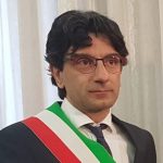 Partinico, l’amaro addio del sindaco De Luca: “Parte della politica usa la città come scudo”