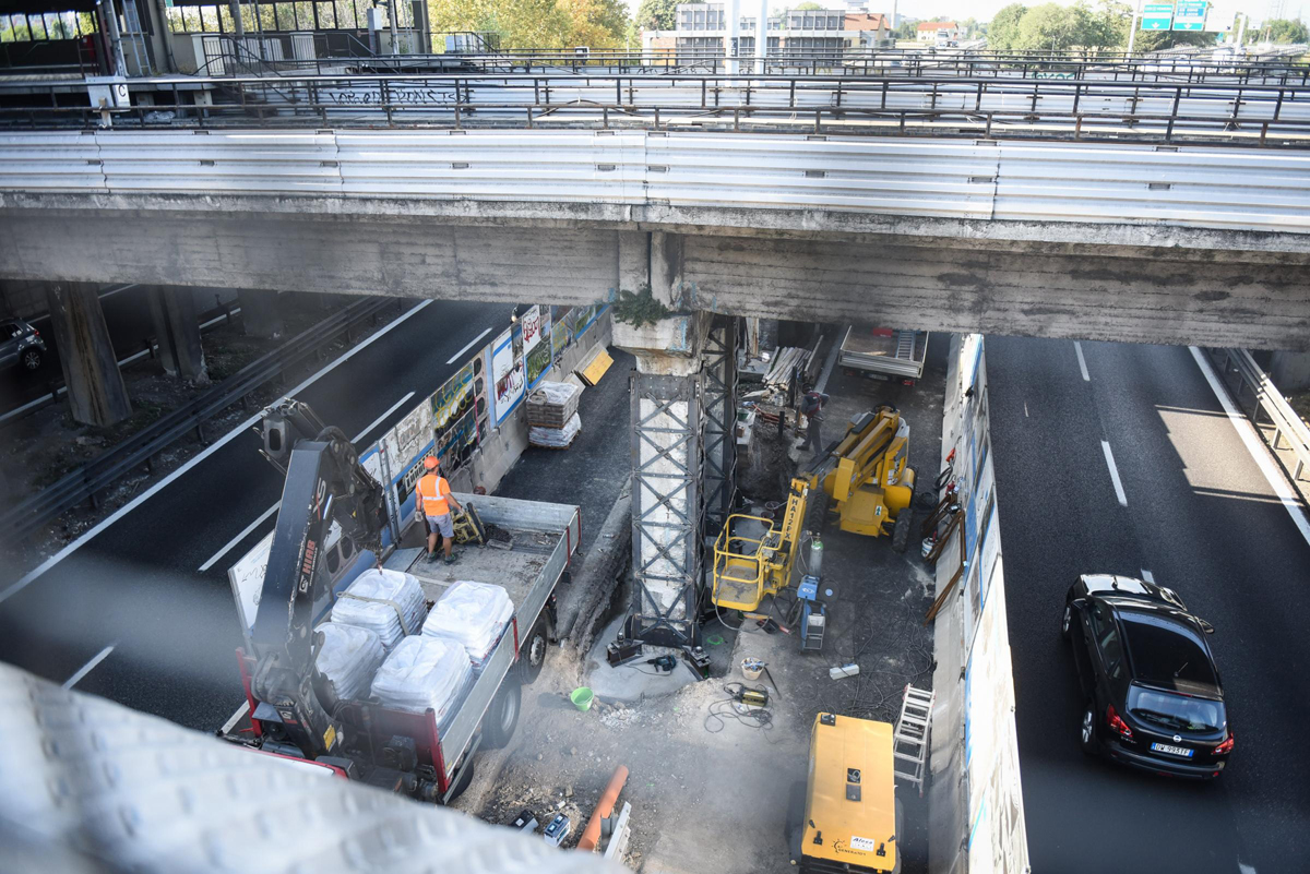 Il territorio chiama, ma la politica rimane sorda. Occorre connettere forze produttive e istituzioni Il territorio chiama, ma la politica rimane sorda. Occorre connettere forze produttive e istituzioni