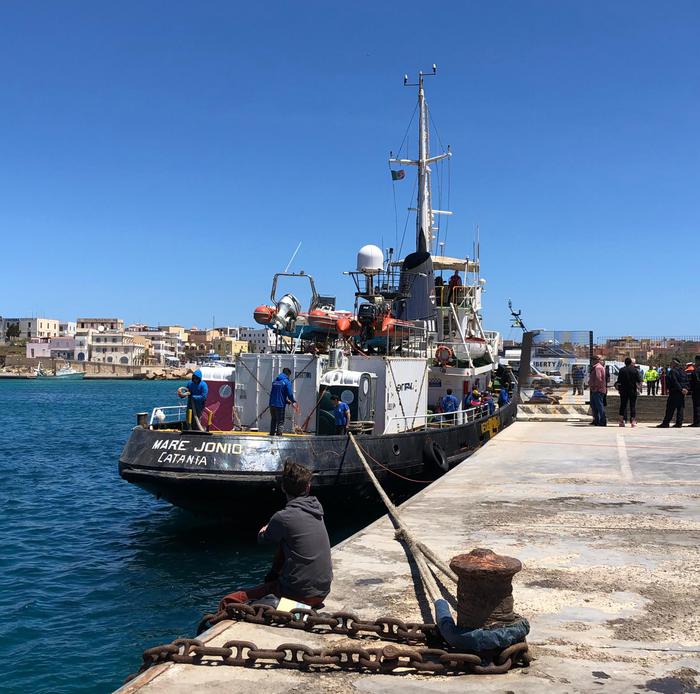 Migranti, il Tribunale di Palermo dissequestra la Mare Jonio Migranti, il Tribunale di Palermo dissequestra la Mare Jonio