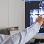 Carenza medici, Grillo annuncia riforma formazione