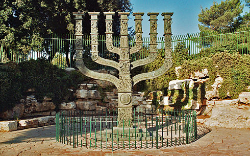 Un simbolo che attraversa i secoli Un simbolo che attraversa i secoli