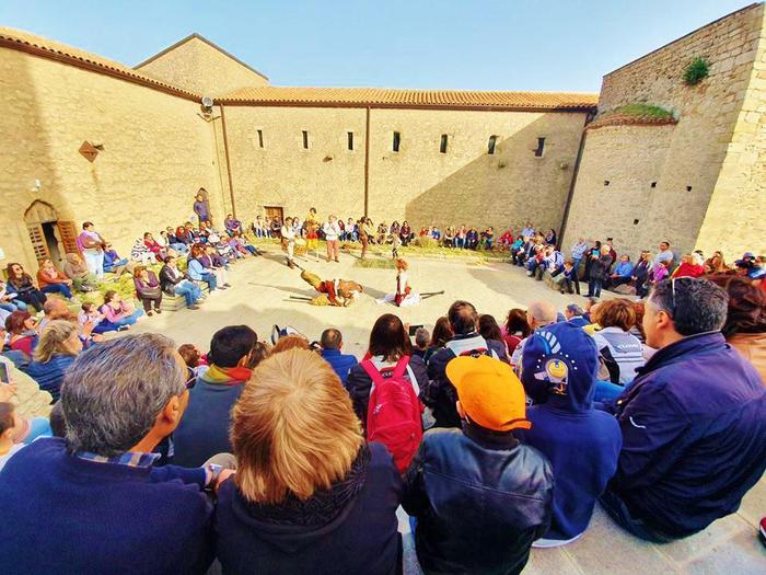 Montalbano Elicona punta sul turismo… tornando al Medioevo Montalbano Elicona punta sul turismo… tornando al Medioevo