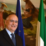 Caporalato, doppio vertice nella Prefettura di Catania sull’area etnea