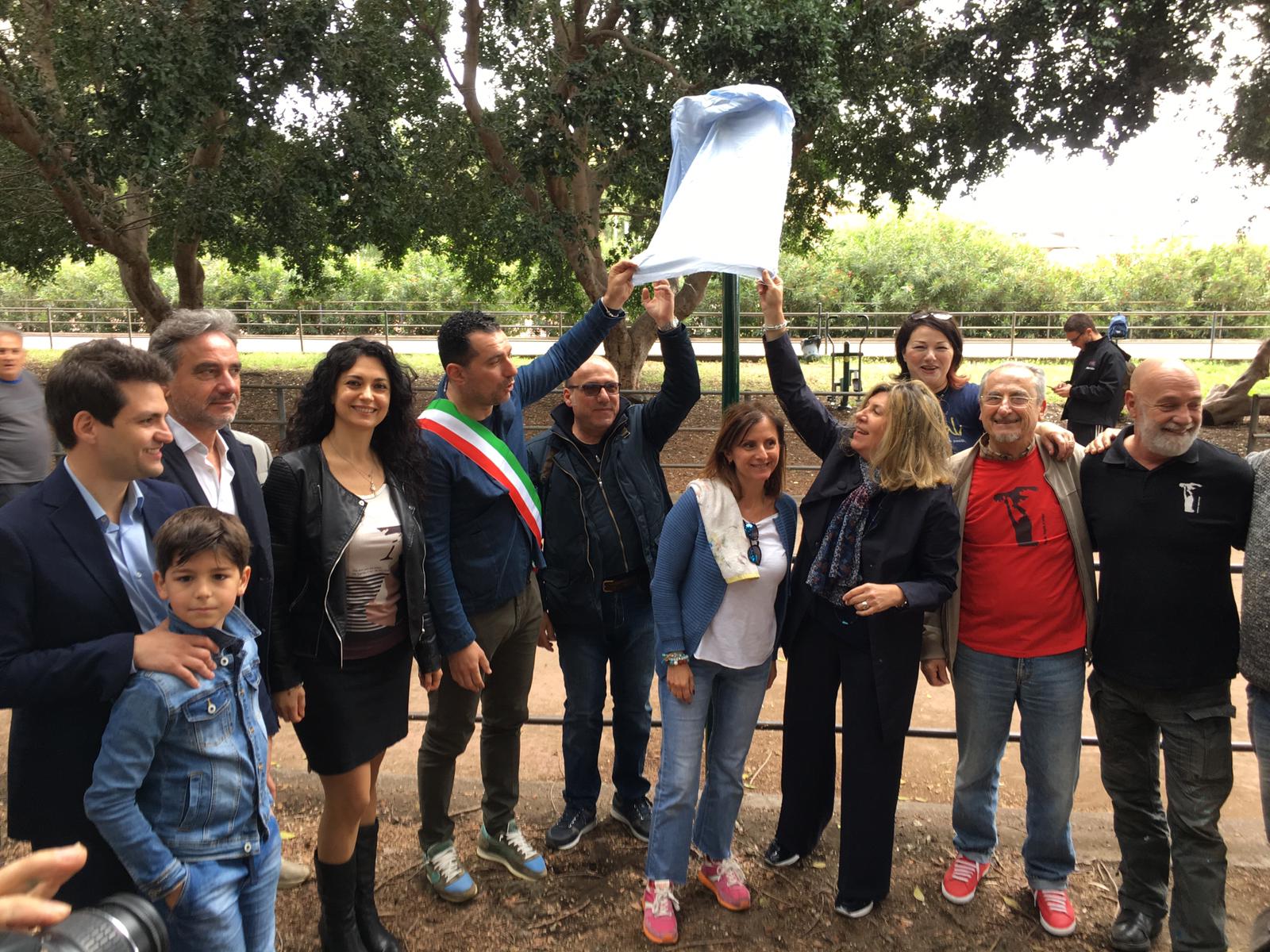 Parco di Nuovaluce: panchine dipinte per Angelo D’Arrigo