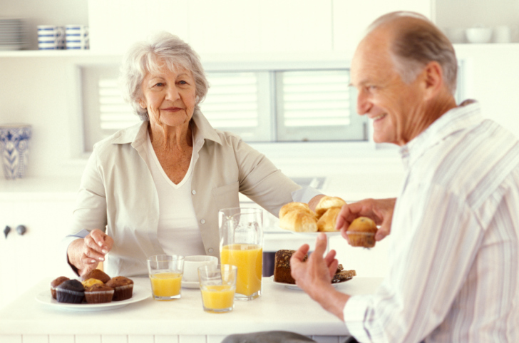 Sanità: l’80% dei costi assorbito dalle malattie degli anziani Sanità: l’80% dei costi assorbito dalle malattie degli anziani