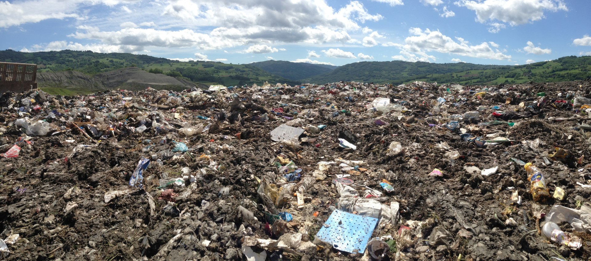 Si ferma una discarica e scoppia l’emergenza in Sicilia Si ferma una discarica e scoppia l’emergenza in Sicilia
