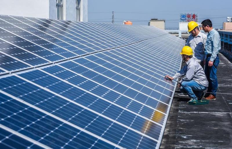 Fotovoltaico, i “pozzi di sole” in grado di rivoluzionare la produzione di energia in Sicilia Fotovoltaico, i “pozzi di sole” in grado di rivoluzionare la produzione di energia in Sicilia