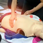 Cittadini a lezione di primo soccorso per essere pronti in caso di emergenza