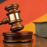 Decreto Covid, obbligo green pass per avvocati, no per testimoni e parti processo