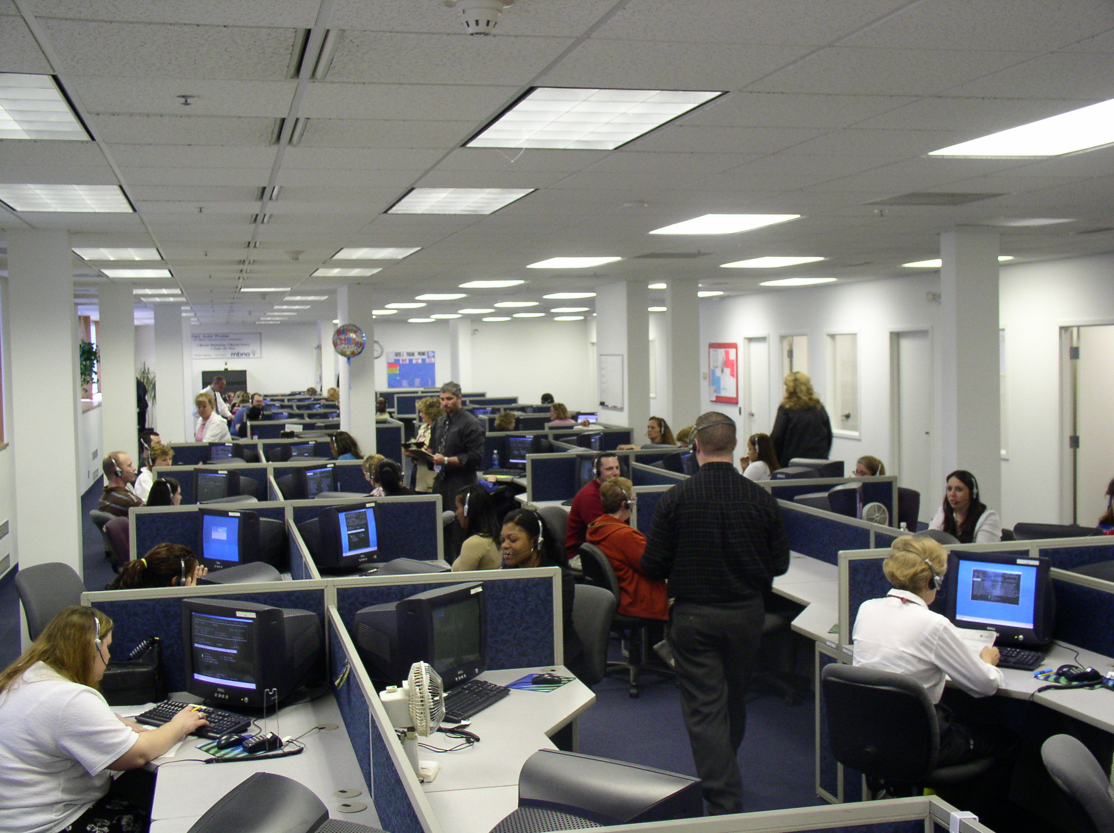 Caos Almaviva tra paure e speranze, fiato sospeso aspettando il 19 luglio