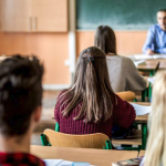 Doppi turni scolastici al capolinea, parte piano di razionalizzazione