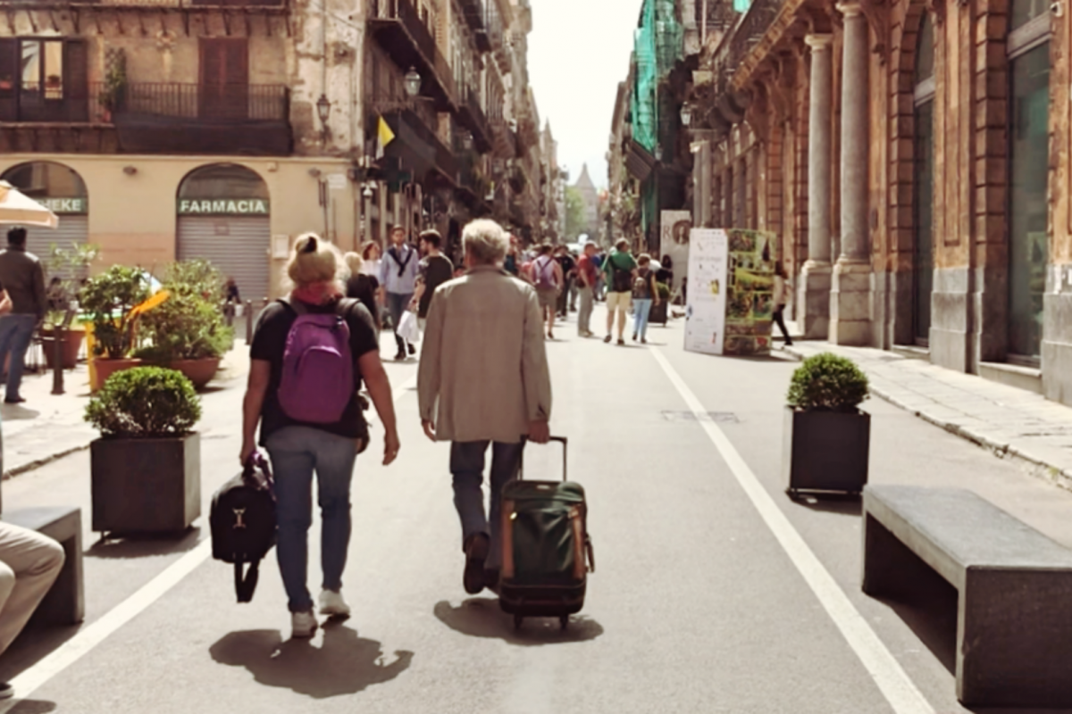 Nuove aree pedonali in centro storico e città sempre meno a misura di auto