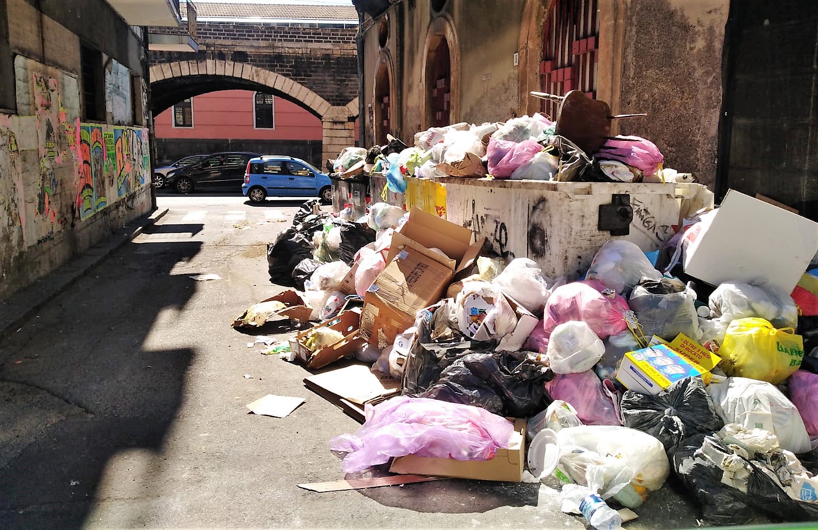 Rifiuti, dai sindaci pressing sulla Regione “Servono mezzi per la frazione organica” Rifiuti, dai sindaci pressing sulla Regione “Servono mezzi per la frazione organica”